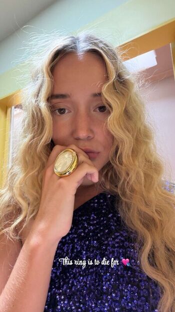 Olivia ponton page leaked private photo uncensored HD quality