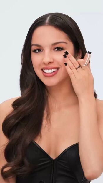 Olivia rodrigo  page leaked private photo uncensored HD quality