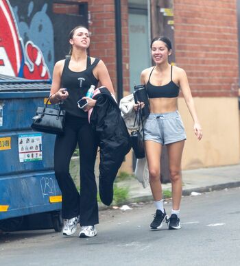 Olivia rodrigo  page leaked private photo uncensored HD quality