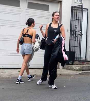 Olivia rodrigo  page leaked private photo uncensored HD quality