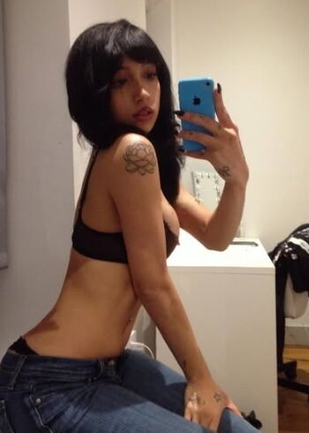 Oliviaraynn page leaked private photo uncensored HD quality