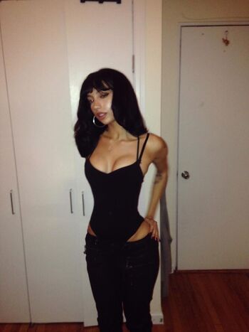 Oliviaraynn leaked private photo uncensored HD quality