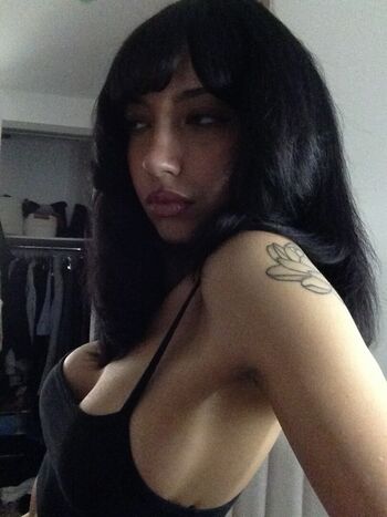 Oliviaraynn leaked private photo uncensored HD quality