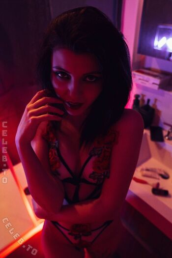 Olyashaa page leaked private photo uncensored HD quality