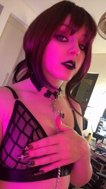 Olyashaa page leaked private photo uncensored HD quality