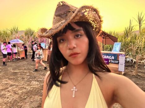 Omly page leaked private photo uncensored HD quality