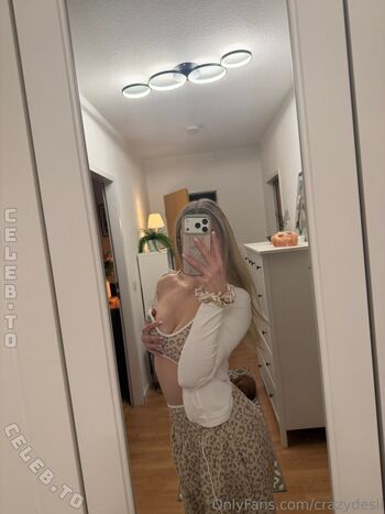 Ossi desi leaked private photo uncensored HD quality