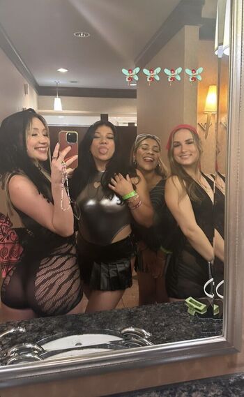 Oturanwhozee leaked private photo uncensored HD quality