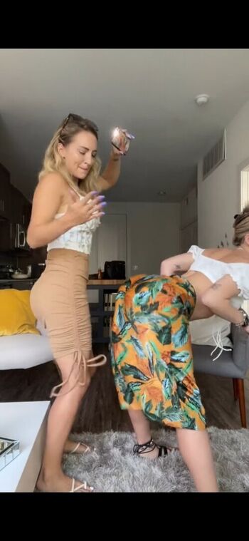 Oturanwhozee leaked private photo uncensored HD quality