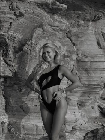 Pamela reif page leaked private photo uncensored HD quality