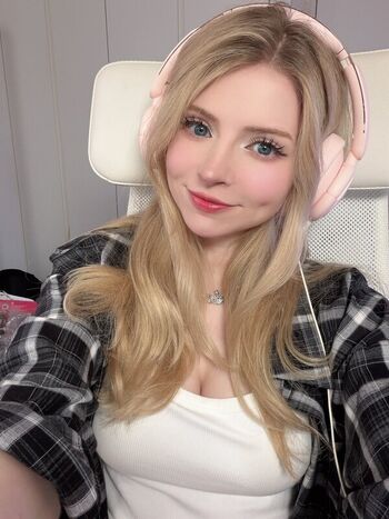 Peachmilky leaked private photo uncensored HD quality