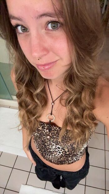 Peyton coffee leaked private photo uncensored HD quality