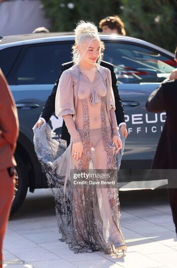 Phoebe bridgers page leaked private photo uncensored HD quality