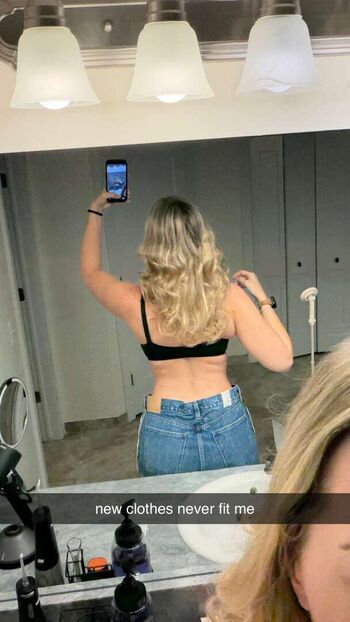 Pineapplebrat leaked private photo uncensored HD quality