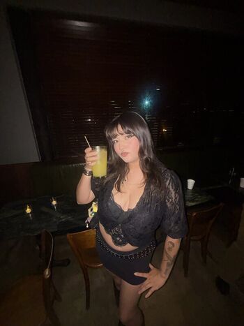 Plsmeowtome leaked private photo uncensored HD quality