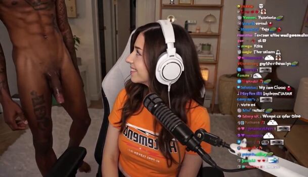 Pokimane  page leaked private photo uncensored HD quality
