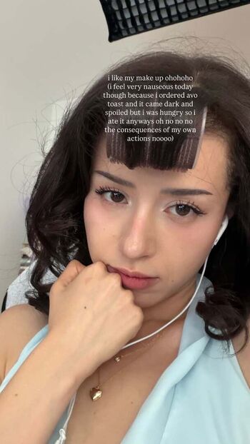 Pokimane  page leaked private photo uncensored HD quality