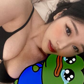 Pokimane  page leaked private photo uncensored HD quality