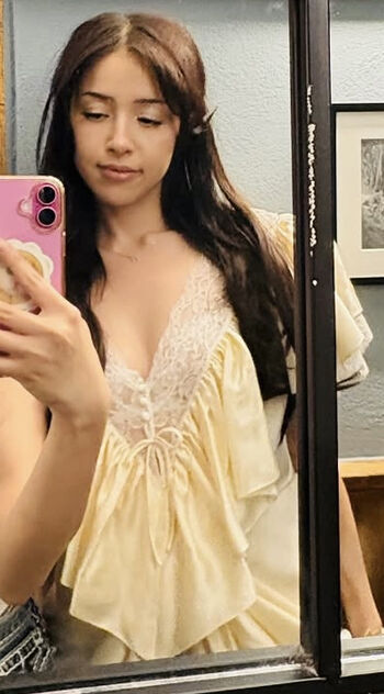Pokimane leaked private photo uncensored HD quality