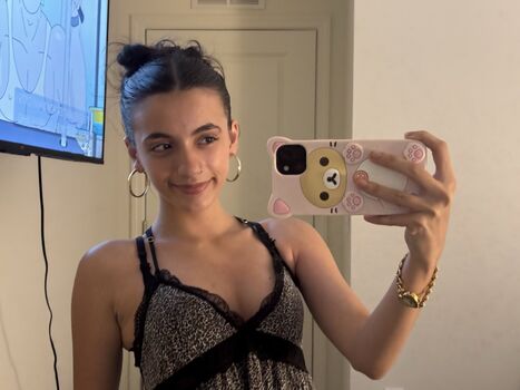 Princessantoniaa leaked private photo uncensored HD quality
