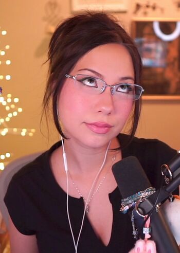 Quarterjade page leaked private photo uncensored HD quality