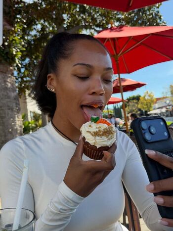 Quenlin blackwell leaked private photo uncensored HD quality