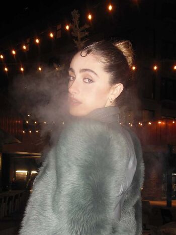 Rachel anne sennott page leaked private photo uncensored HD quality