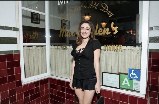 Rachel anne sennott page leaked private photo uncensored HD quality