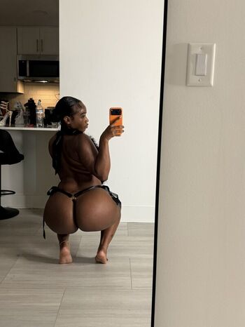 Realkeylamarie leaked private photo uncensored HD quality