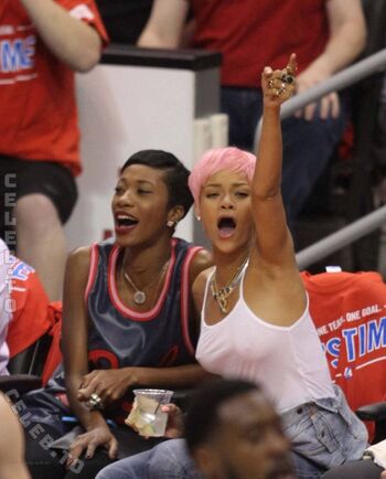 Rihanna  page leaked private photo uncensored HD quality