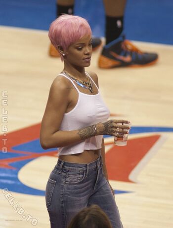 Rihanna  page leaked private photo uncensored HD quality