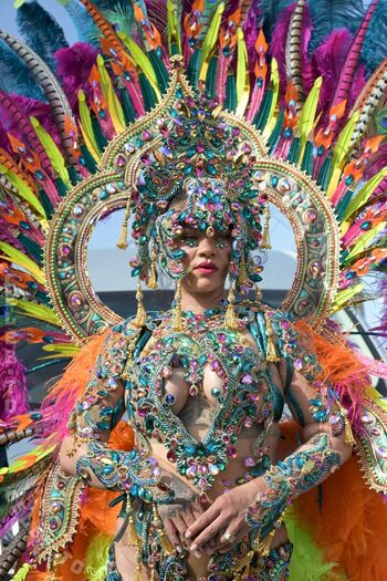 Rihanna  page leaked private photo uncensored HD quality