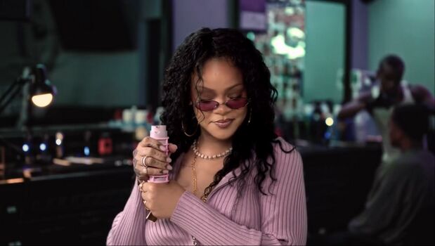 Rihanna  page leaked private photo uncensored HD quality