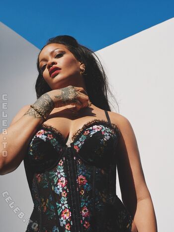 Rihanna leaked private photo uncensored HD quality