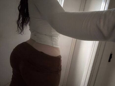 Robyn  page leaked private photo uncensored HD quality