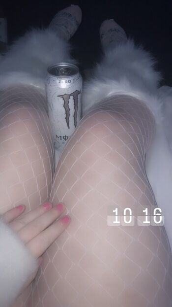 Robyn  page leaked private photo uncensored HD quality