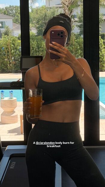 Rochelle humes page leaked private photo uncensored HD quality