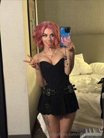 Rolyatistaylor  page leaked private photo uncensored HD quality