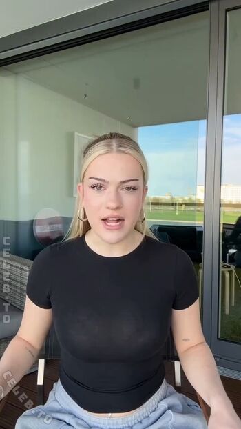 Romina jana leaked private photo uncensored HD quality