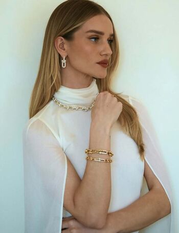 Rosie huntington whiteley  page leaked private photo uncensored HD quality