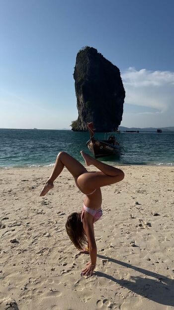 Rosie mcclelland page leaked private photo uncensored HD quality