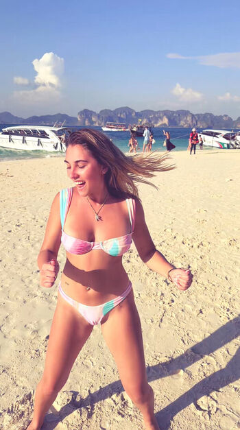 Rosie mcclelland page leaked private photo uncensored HD quality