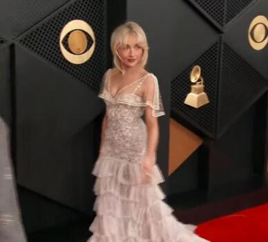 Sabrina carpenter  page leaked private photo uncensored HD quality