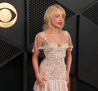 Sabrina carpenter  page leaked private photo uncensored HD quality