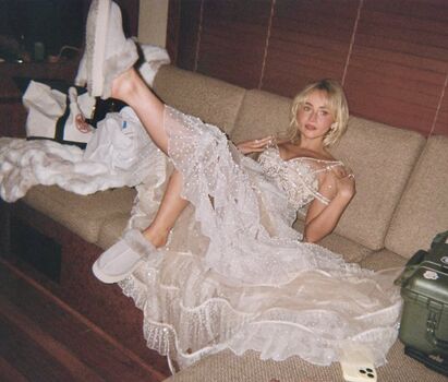 Sabrina carpenter  page leaked private photo uncensored HD quality