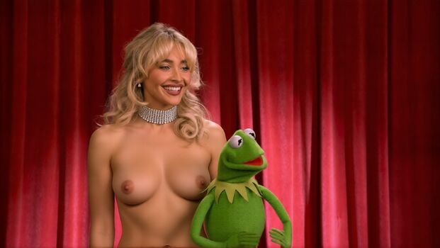 Sabrina carpenter  page leaked private photo uncensored HD quality