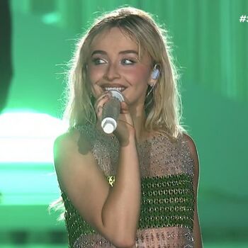 Sabrina carpenter  page leaked private photo uncensored HD quality