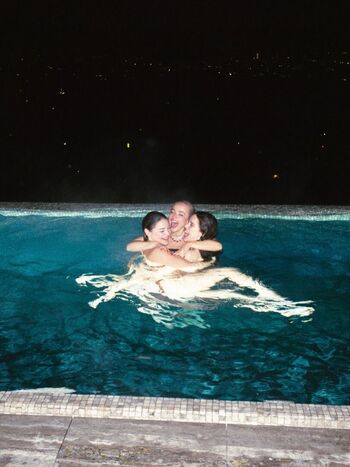 Sabrina carpenter  page leaked private photo uncensored HD quality