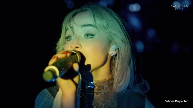 Sabrina carpenter  page leaked private photo uncensored HD quality