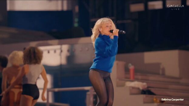 Sabrina carpenter  page leaked private photo uncensored HD quality